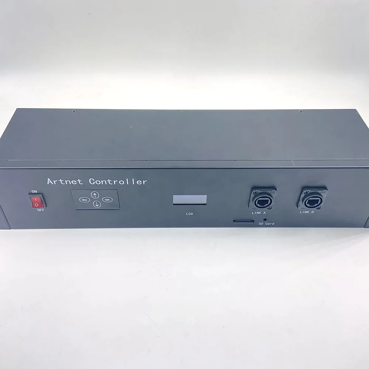 Rack-mount Art-Net controller with dual Ethernet LINK ports, a front-panel display and an SD card slot